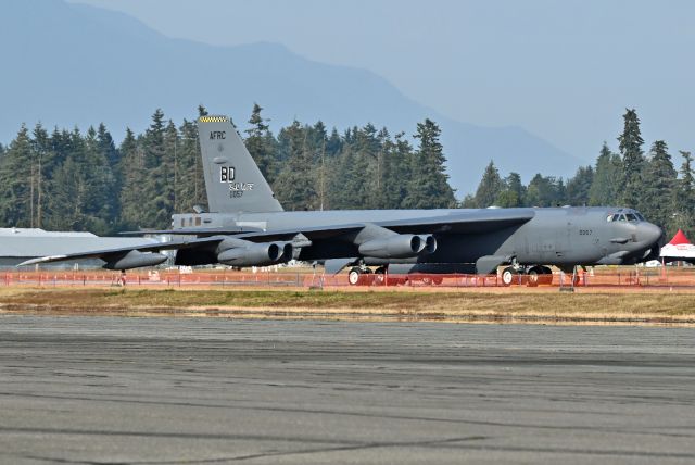 Boeing B-52 Stratofortress (60-0057)