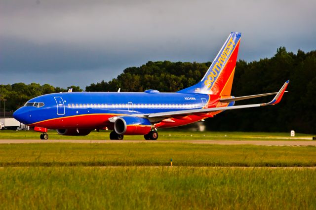 Boeing 737-700 (N245WN)