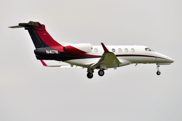 Embraer Phenom 300 (N417N) - . firt pic of this reg on the data base.