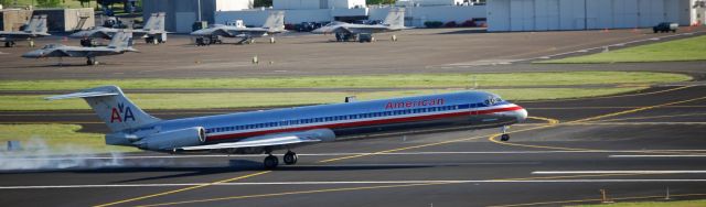 McDonnell Douglas MD-83 (N9414W) - American Airlines MD 83 landing on 28L at Portland International Airport.