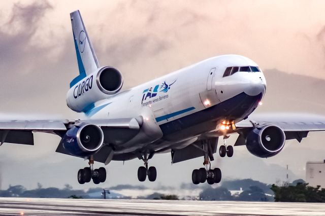 McDonnell Douglas DC-10 (CP-2791)