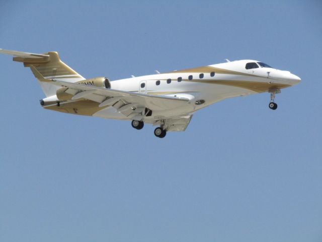 Embraer Legacy 550 (N782MM) - Landing RWY 20R