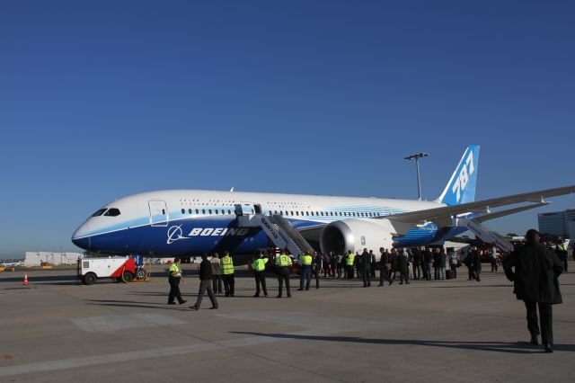 Boeing 787-8 (N787BX) - 787 Dreamliner