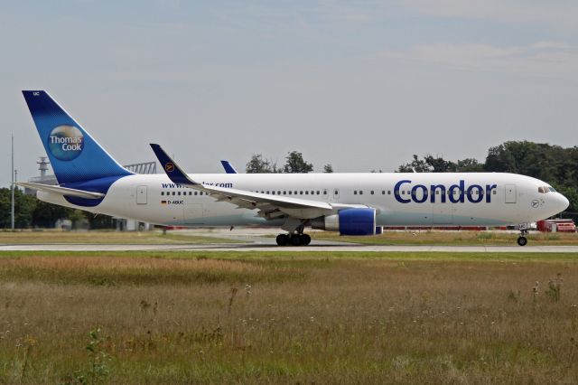 BOEING 767-300 (D-ABUC)
