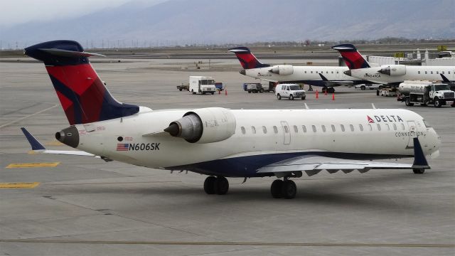 Canadair Regional Jet CRJ-700 (N606SK) - N606SK Delta Connection Canadair CRJ-700br /Plane age 9 yearsbr /24-Mar-2015 CRJ7/L Salt Lake City Intl (KSLC) Albuquerque Intl Sunport (KABQ) 13:24 MDT 14:34 MDT 1:10