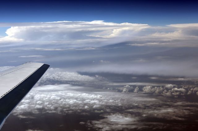 — — - Spectacular cloud formations over Daytona Beach FL39 Apr 19, 2012 flying south