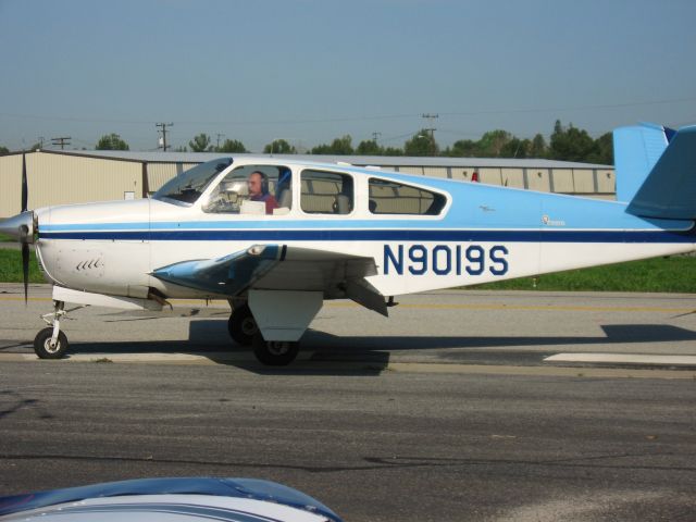Beechcraft 35 Bonanza (N9019S) - Taxiing to parking