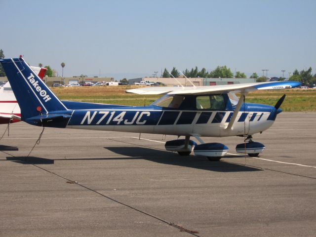 Cessna Commuter (N714JC) - PARKED AT RIVERSIDE MUNI