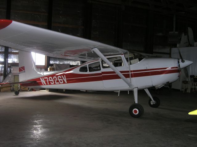 Cessna Skywagon 180 (N7926V)