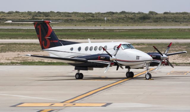 Beechcraft Super King Air 300 (LV-HQK)