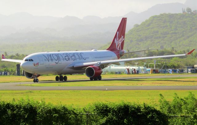 Airbus A330-300 (G-VWND)