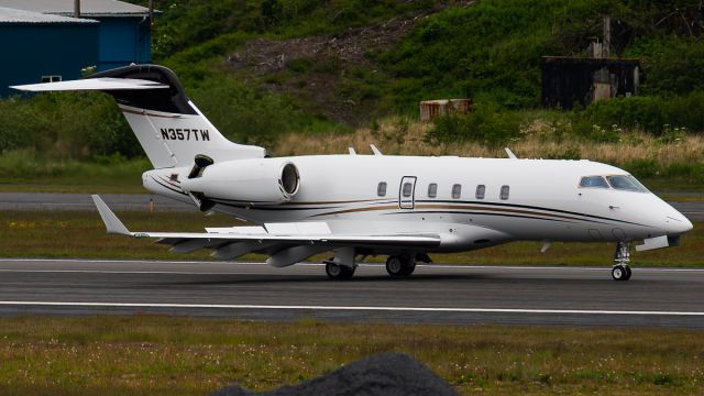 Bombardier Challenger 300 (N357TW) - N357TW from Anchorage (PANC/ANC) lands on runway 26.br /Photo date: 6-22-25br /Upload date: 6-25-25