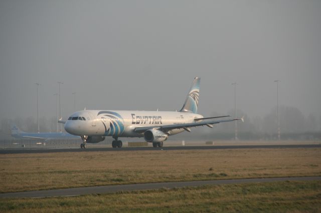 Airbus A330-300 (SU-GBU)