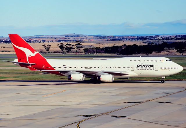 Boeing 747-400 (VH-OJB)