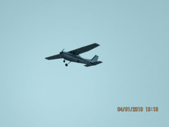 Cessna Skyhawk (N96192)