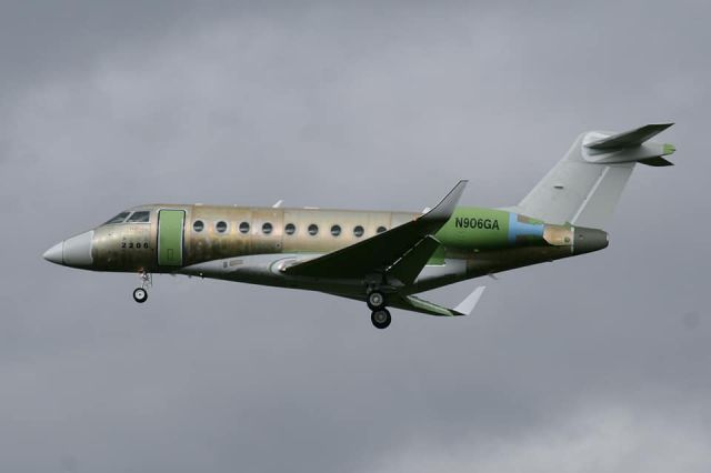 IAI Gulfstream G280 (N906GA) - On finals runway 25 on route LLBG-EGAA-KBOS