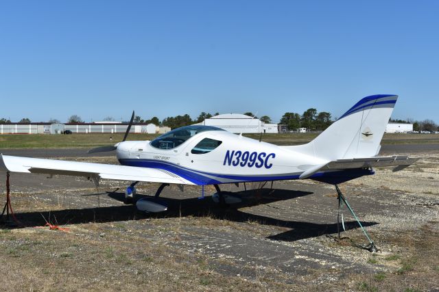 N399SC — - A Czech  Light Sport Cruiser gets a tune-up a Monmouth Airport, NJ, April 2021.