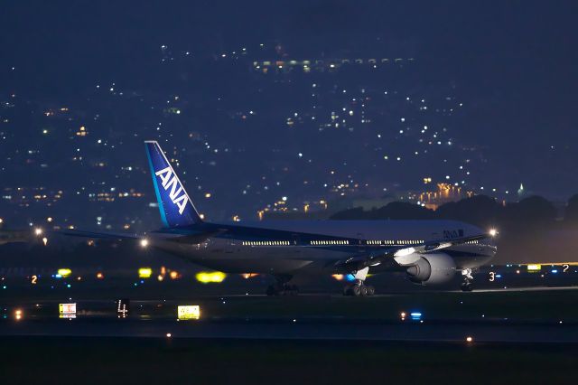 BOEING 777-300ER (JA787A) - Boeing 777-381/ER