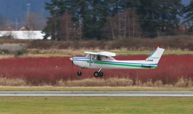 Cessna 152 (C-GONQ) - Montair Aviation Inc.