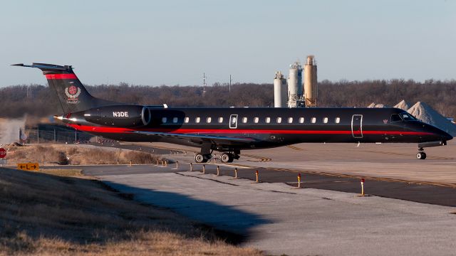 Embraer ERJ-145 (N3DE)