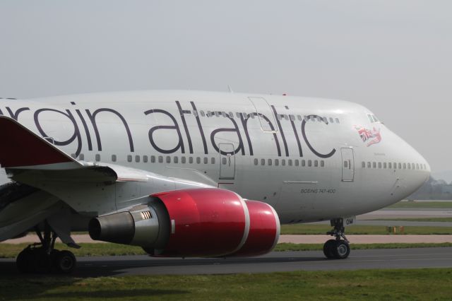 Boeing 747-400 (G-VROM) - MANCHESTER JROON