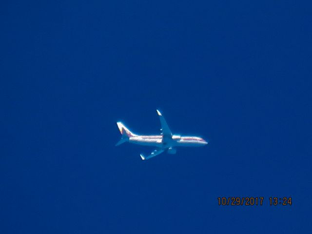 Boeing 737-800 (N917NN)