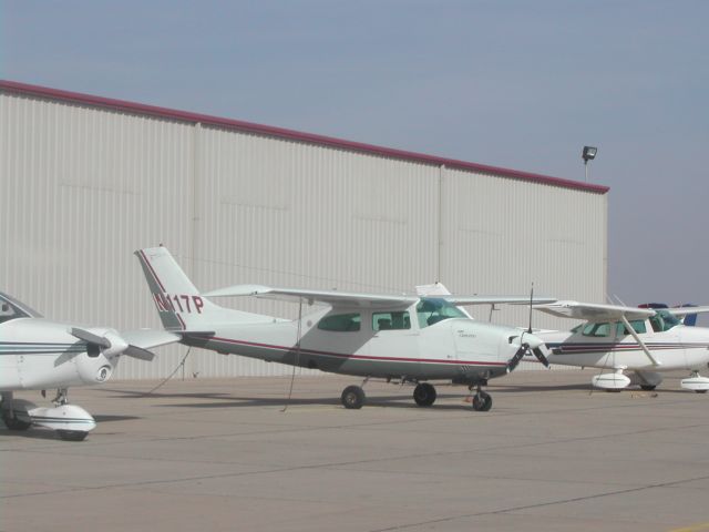 Cessna Centurion (N117P)