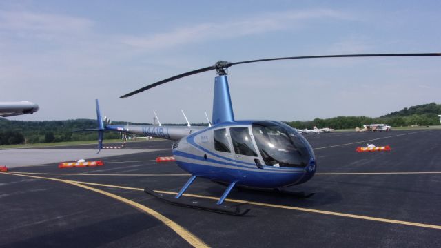 Robinson R-44 (N441BJ)