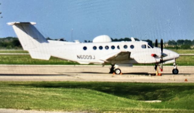 Beechcraft Super King Air 350 (N6009J)