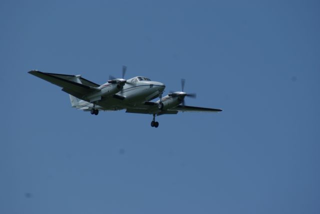 Beechcraft Super King Air 200 (N87SA) - On Final into TISX St Croix, USVI