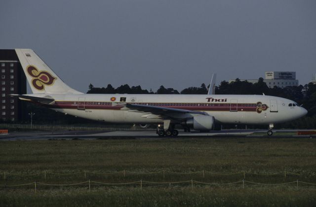 Airbus A300F4-600 (HS-TAK) - Departure at Narita Intl Airport Rwy16R on 1998/05/31