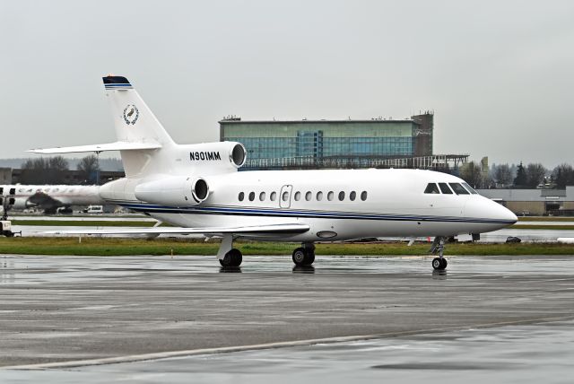 Dassault Falcon 900 (N901MM)