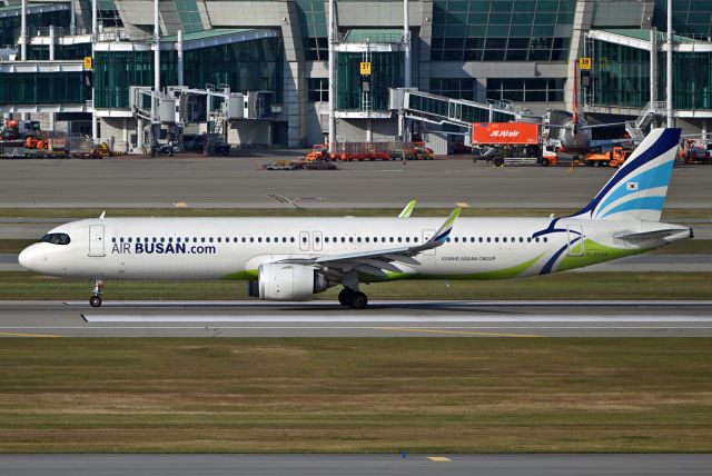 Airbus A321neo (HL8504)