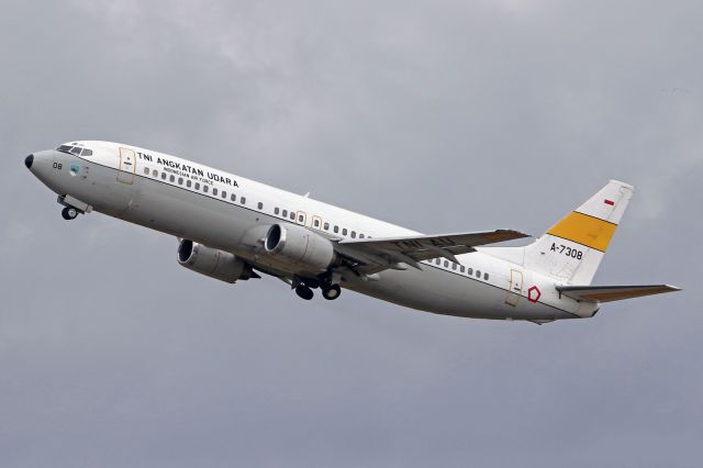 BOEING 737-400 (A7308)