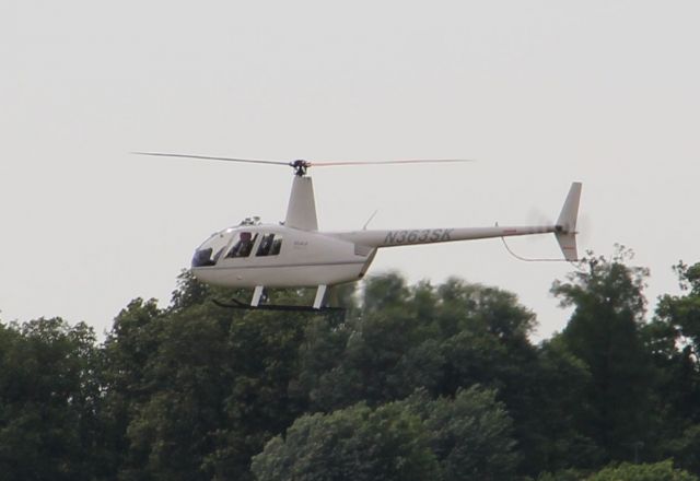 Robinson R-44 (N363SK) - Coming in for ramp landing...