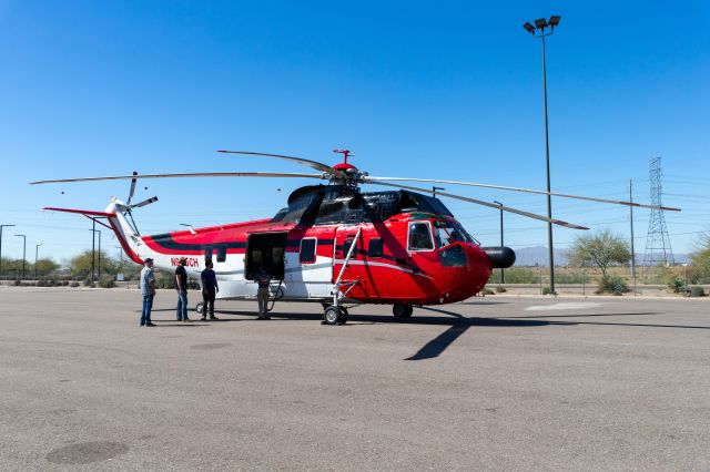 Sikorsky Sea King (N905CH)