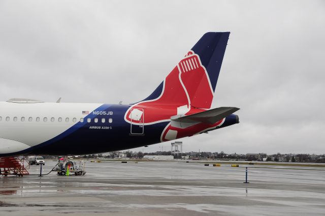 Airbus A320 (N605JB) - Boston Red Sox 