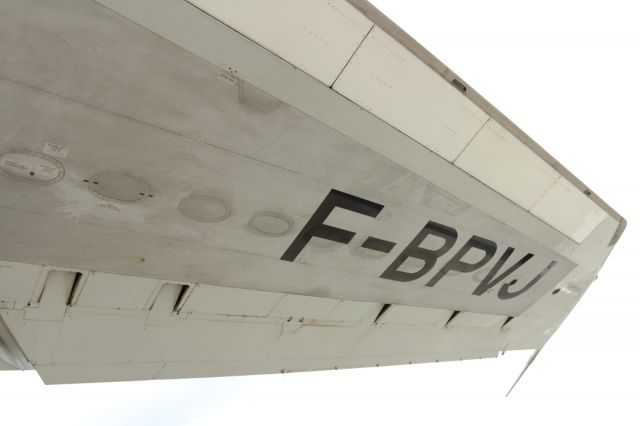 Boeing 747-200 (F-BPVJ) - Retired Air France B747-200, on static display at Le Bouget Airport, Paris Aviation Museum. The oval shaped access panels allowed an engineer to access the ribs inside the wet wing for maintenance or repair purposes, once emptied of fuel.