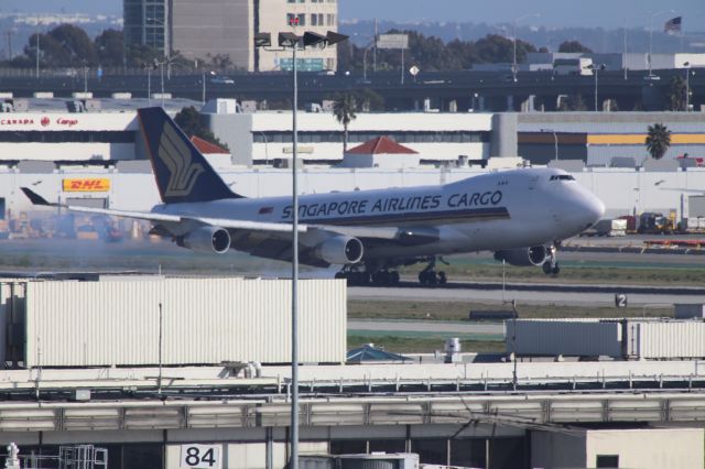 Boeing 747-400 (9V-SFO)