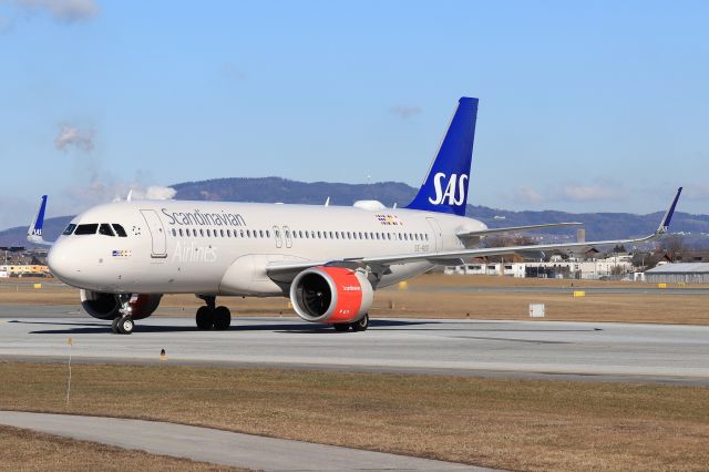 Airbus A320neo (SE-ROF)