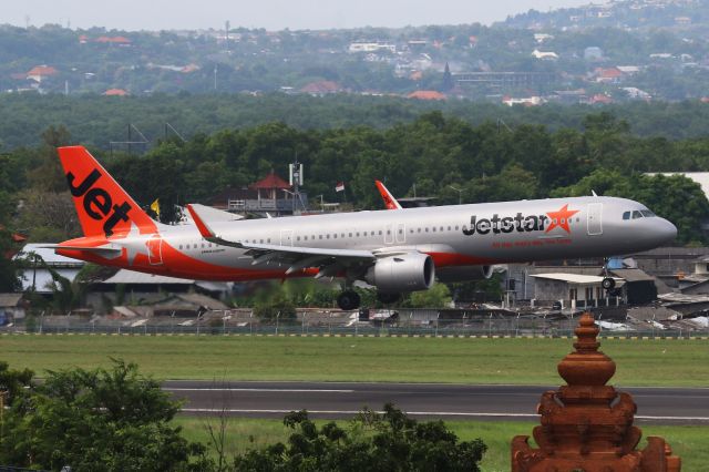 Airbus A321neo (VH-OFU)