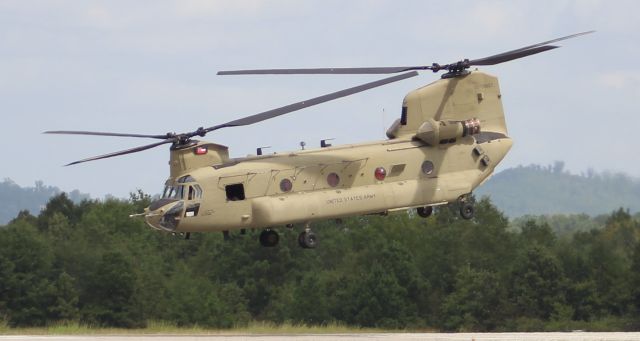 Boeing CH-47 Chinook (1008807) - A US Army Boeing CH-47F Chinook departing NE Alabama Regional Airport, Gadsden, AL - August 22, 2019 - for a paratroop drop.