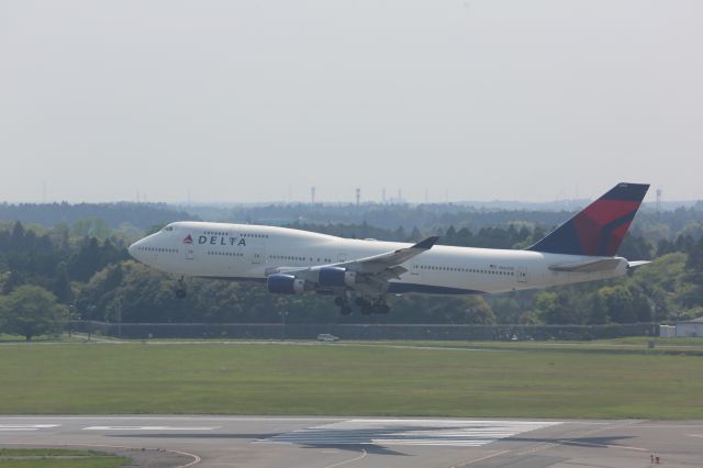 Boeing 747-400 (N662US)