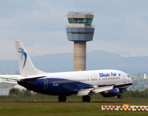 BOEING 737-400 — - Arriving at LPL to collect football supporters