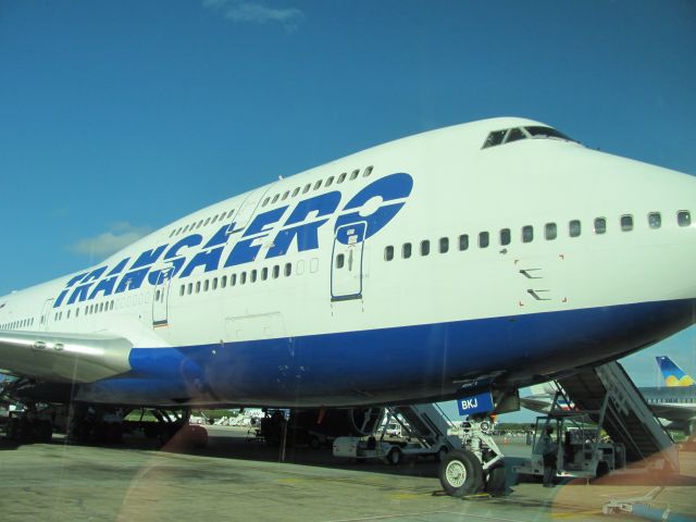 Boeing 747-200 (VP-BKJ)