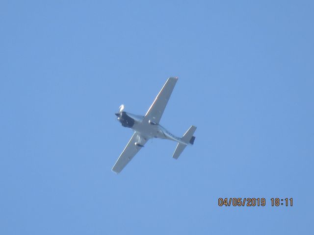 Cirrus SR-22 (N473JS)
