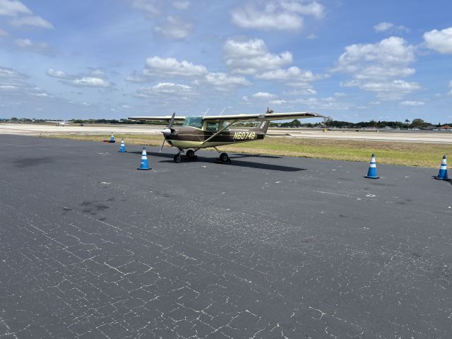 Cessna Commuter (N60748) - OPF