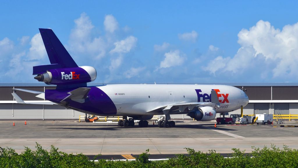 Boeing MD-11 (N588FE) - FedEx McDonnell Douglas MD-11F N588FE in San Juan 