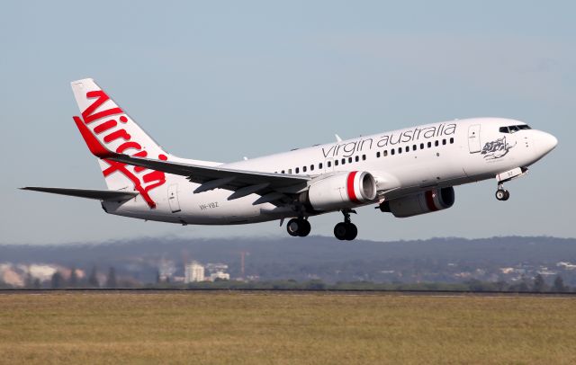 Boeing 737-700 (VH-VBZ) - Lifting Off From Rwy 34R