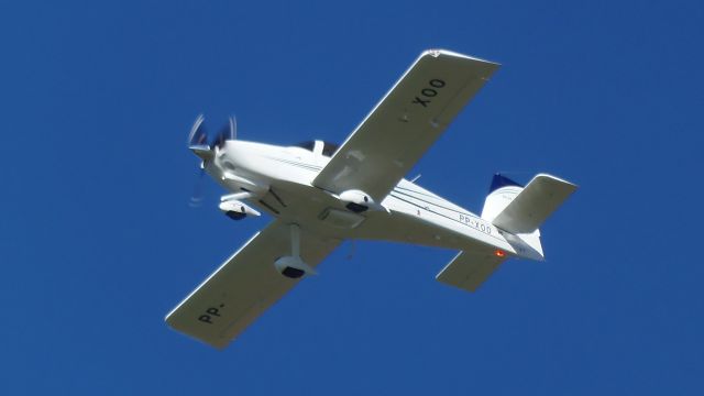 Vans RV-10 (PP-XOO)